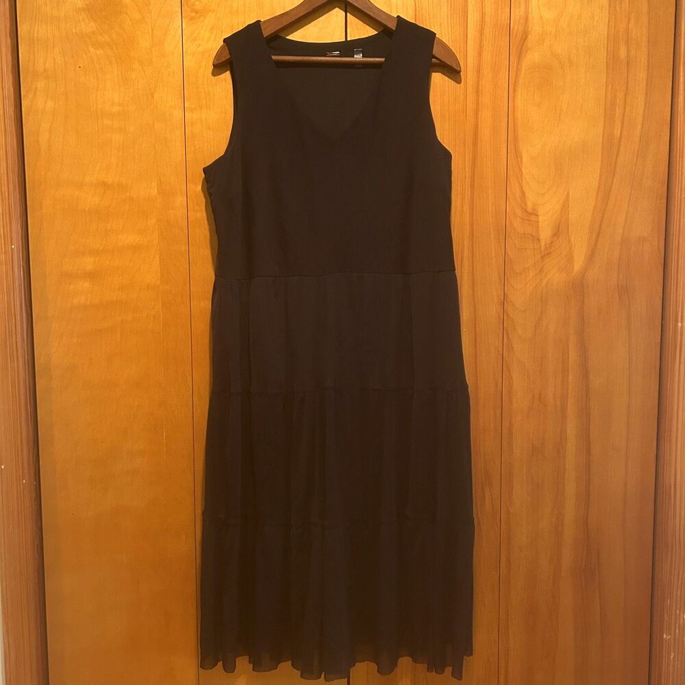 T by Tahari Sleeveless Vneck Black Dress-Mesh Overlay Skirt-1X-Witchy-Whimsigoth - Picture 5 of 9